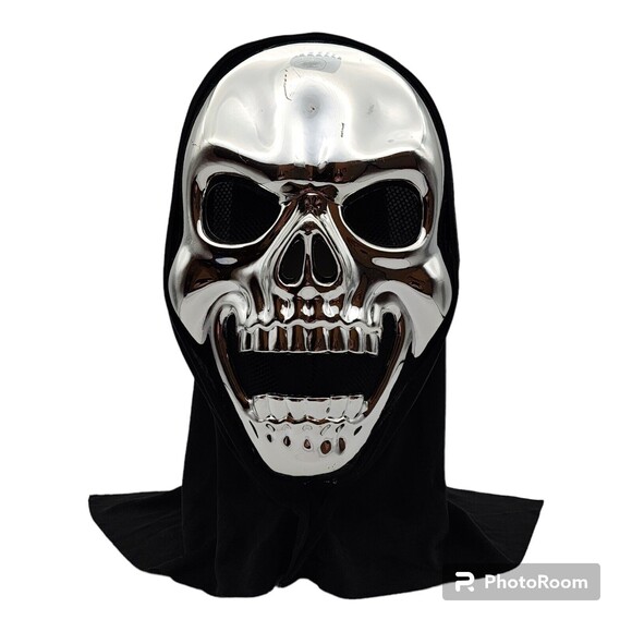 Halloween Scary Silver Tone Skull Plastic Mask with Cloth Pull Over Hood - Picture 1 of 4
